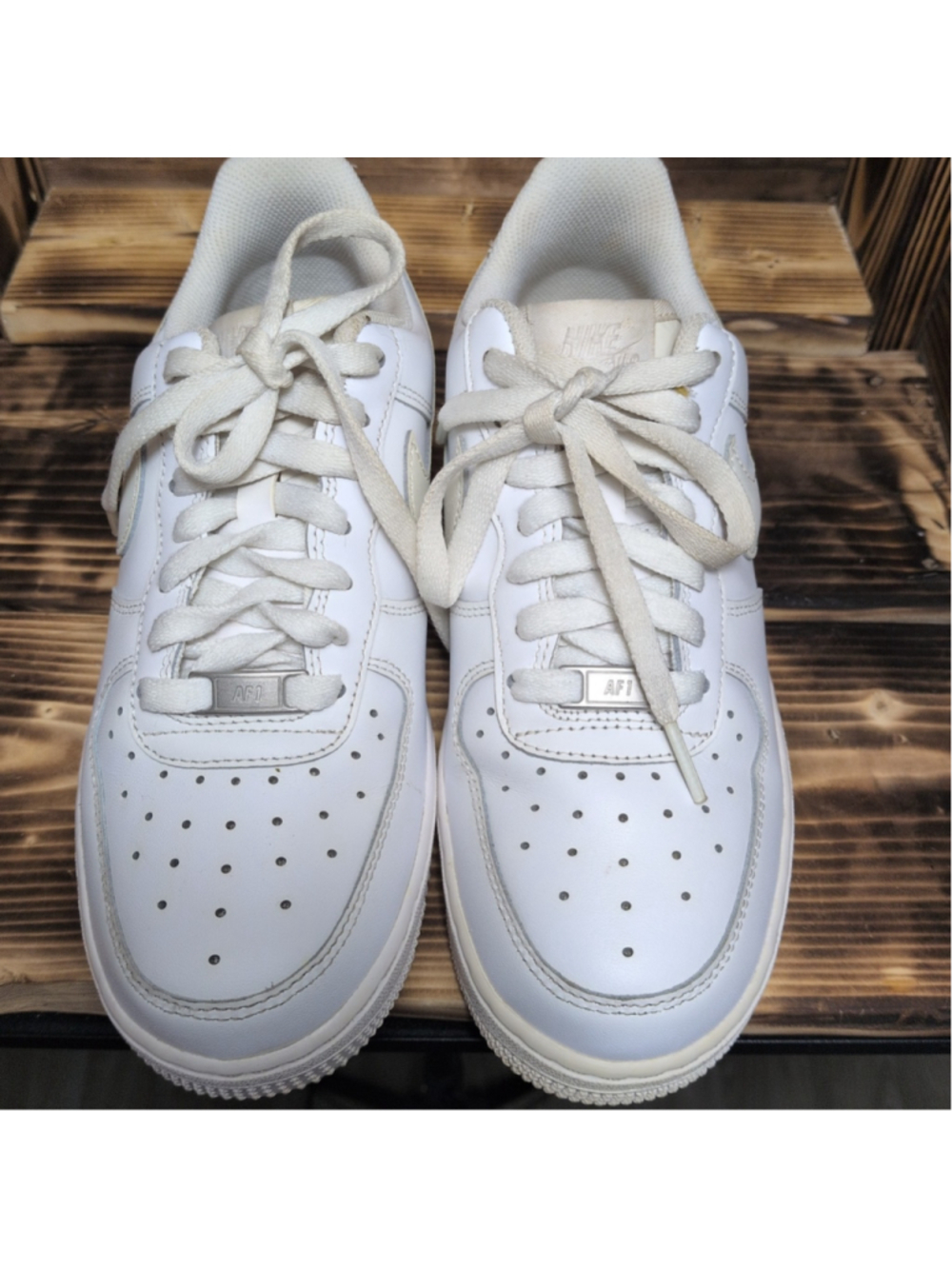 Nike Air Force 1 '07 Low Womens Size 8 White Athletic Lifestyle Shoes Sneakers - Picture 6 of 10